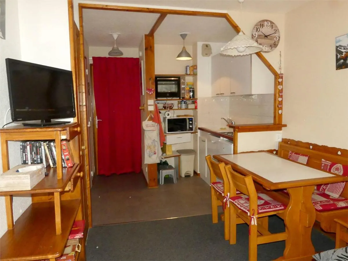Appartement Au Pied Des Pistes 摩丹